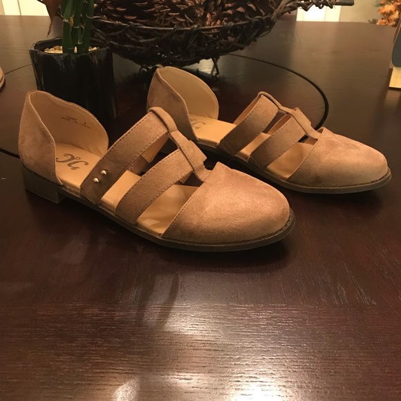 EXCELLENT CONDITION! - Picture 6 of 8